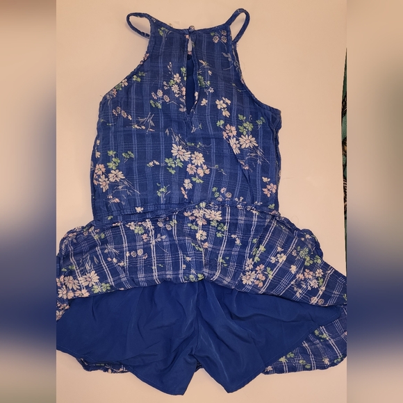 Abercrombie 9/10 blue floral tank and skort - Picture 3 of 3